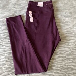 Viktoria’s secret legging NWT